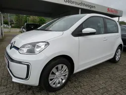 Pure white Gebraucht 2022 VW e-up! Move Kleinwagen | 14.980 € (Fairer Preis)