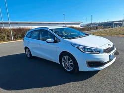 Weiß Gebraucht 2017 Kia Ceed Coupé | 6.500 €