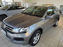 Grau Gebraucht 2012 VW Touareg SUV | 16.990 € (Teuer)