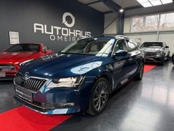 Blau Gebraucht 2016 Skoda Superb LAURIN & KLEMENT Kombi | 18.900 € (Etwas zu teuer)