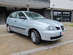 Grau Gebraucht 2008 Seat Ibiza Reference Limousine | 3.000 €