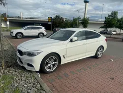 Weiß Gebraucht 2015 BMW 320 M Sport Limousine | 17.900 € (Fairer Preis)