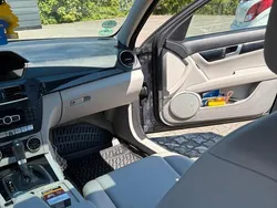 Grau Gebraucht 2012 Mercedes C220 Kombi | 7.800 €