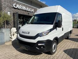 Weiß Gebraucht 2019 Iveco Daily Van | 31.899 €