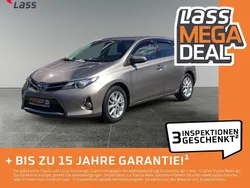 Braun Gebraucht 2013 Toyota Auris Life+ Limousine | 11.680 € (Fairer Preis)