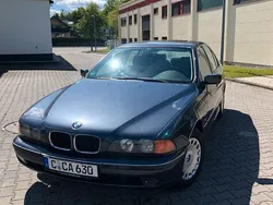 Blau Gebraucht 1996 BMW 523 Limousine | 9.500 €