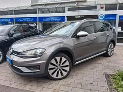 Grau Gebraucht 2016 VW Golf Alltrack Kombi | 14.900 € (Fairer Preis)