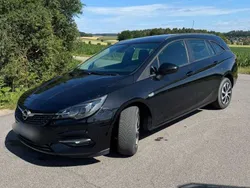 Schwarz Gebraucht 2020 Opel Astra Kombi | 12.100 € (Fairer Preis)