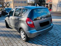 Grau Gebraucht 2011 Mercedes A160 Limousine | 2.100 € (Guter Preis)