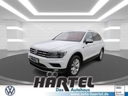 Pure white, metallic Gebraucht 2021 VW Tiguan Allspace Highline SUV | 27.700 € (Fairer Preis)