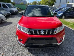 Rot Gebraucht 2019 Suzuki Vitara Comfort SUV | 14.900 € (Guter Preis)