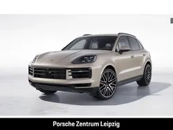 Beige Gebraucht 2024 Porsche Cayenne S SUV | 105.800 €