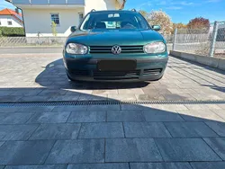 Grün Gebraucht 2002 VW Golf IV Kombi | 1.199 € (Guter Preis)