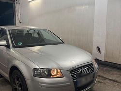 Silber Gebraucht 2005 Audi A3 Attraction Limousine | 4.000 € (Fairer Preis)