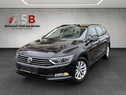 Schwarz Gebraucht 2015 VW Passat Comfortline Kombi | 8.999 € (Fairer Preis)