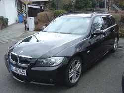 Schwarz Gebraucht 2007 BMW 330 M Sport Kombi | 10.900 € (Etwas zu teuer)