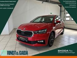 Rot Gebraucht 2022 Skoda Fabia Style Kleinwagen | 14.399 € (Guter Preis)