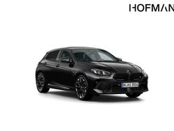 Schwarz Neu 2025 BMW M135 M Sport Kleinwagen | 55.980 € (Etwas zu teuer)
