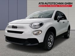 Weiss Gebraucht 2024 Fiat 500X Dolcevita SUV | 28.790 € (Teuer)