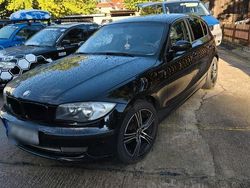 Schwarz Gebraucht 2007 BMW 116 Kleinwagen | 2.222 €