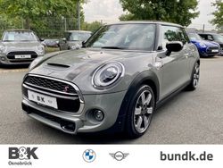 Grau metallic moonwalk grey (metallic) Gebraucht 2019 Mini Cooper S Kleinwagen | 25.950 € (Teuer)