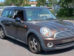 Braun Gebraucht 2009 Mini Cooper Clubman Kombi | 1.950 €