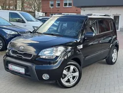 Schwarz Gebraucht 2010 Kia Soul Spirit SUV | 6.999 € (Teuer)