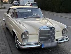 Beige Gebraucht 1962 Mercedes W111 Coupé | 41.990 €