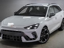 Glacial white metallic (2y) Gebraucht 2025 Cupra Leon VZ | 36.789 € (Guter Preis)