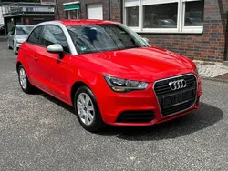 Rot Gebraucht 2010 Audi A1 Attraction Kleinwagen | 8.999 € (Teuer)