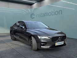 Grau Gebraucht 2024 Volvo S60 Limousine | 36.600 € (Fairer Preis)