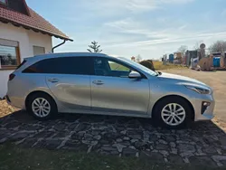 Silber Gebraucht 2022 Kia Ceed Sportswagon Kombi | 15.999 € (Superpreis)