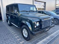 Grün Gebraucht 2011 Land Rover Defender SUV | 36.900 € (Superpreis)