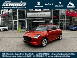 Flame orange pearl metallic Neu 2025 Suzuki Swift Comfort Kleinwagen | 18.990 €