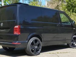 Schwarz Gebraucht 2019 VW T6.1 Van | 22.950 € (Superpreis)