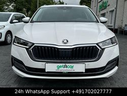 Weiß Gebraucht 2023 Skoda Octavia Style Kombi | 18.890 € (Guter Preis)