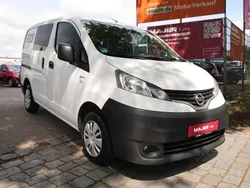 Weiß Gebraucht 2017 Nissan Evalia Comfort Van / Kleinbus | 9.900 € (Teuer)