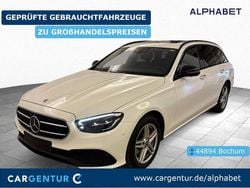 Polarweiss Gebraucht 2021 Mercedes E220 Avantgarde Kombi | 25.897 € (Guter Preis)