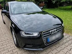 Schwarz Gebraucht 2012 Audi A4 Limousine | 8.900 € (Fairer Preis)