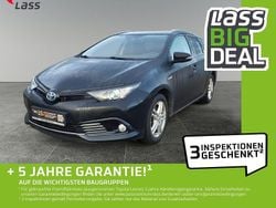 Schwarz Gebraucht 2018 Toyota Auris Hybrid Team Kombi | 15.980 € (Fairer Preis)