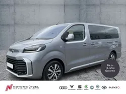 Bismutsilber Gebraucht 2024 Toyota Proace Verso Team Kombi | 41.960 € (Fairer Preis)