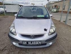 Grau Gebraucht 2003 Honda Jazz Kleinwagen | 1.500 € (Fairer Preis)