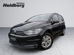 Schwarz Gebraucht 2024 VW Touran Van / Kleinbus | 32.880 € (Fairer Preis)