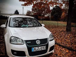 Weiß Gebraucht 2008 VW Golf V Edition Limousine | 13.199 €