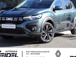 Zeder grün metallic Neu 2024 Dacia Sandero Expression Kleinwagen | 18.987 € (Etwas zu teuer)
