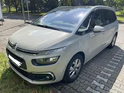 Grau Gebraucht 2018 Citroën C4 SpaceTourer Shine Van / Kleinbus | 9.500 € (Superpreis)