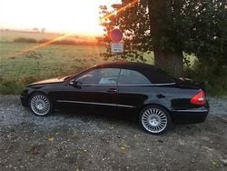 Schwarz Gebraucht 2006 Mercedes CLK200 Cabrio | 5.999 € (Fairer Preis)