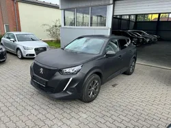 Orange Gebraucht 2021 Peugeot 2008 Active SUV | 12.990 € (Guter Preis)