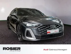 Grau / daytonagrau perleffekt Gebraucht 2024 Audi S5 Basis Kombi | 76.330 € (Fairer Preis)