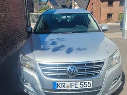 Silber Gebraucht 2011 VW Tiguan Trendline SUV | 10.990 € (Fairer Preis)